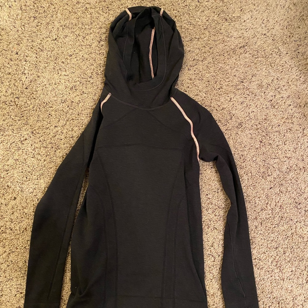 Ivivva hooded long sleeve